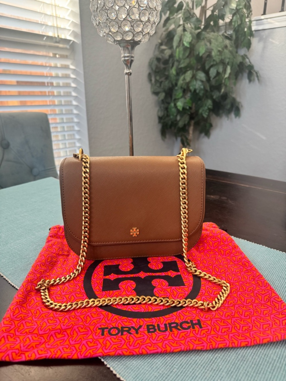 Tory Burch Emerson East-West adjustable shoulder bag